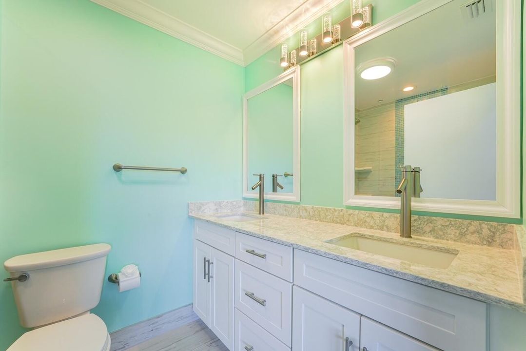 待售: $995,000 (2 贝兹, 2 浴室, 1512 平方英尺)