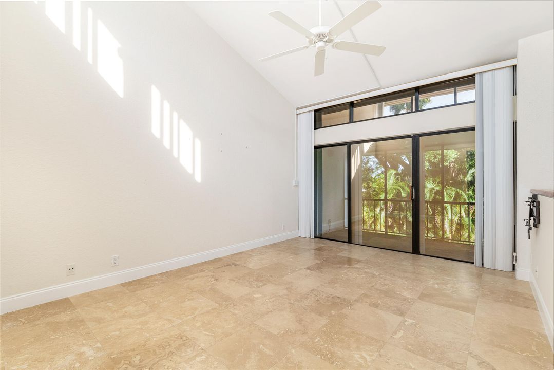 En Venta: $429,000 (3 camas, 3 baños, 1781 Pies cuadrados)