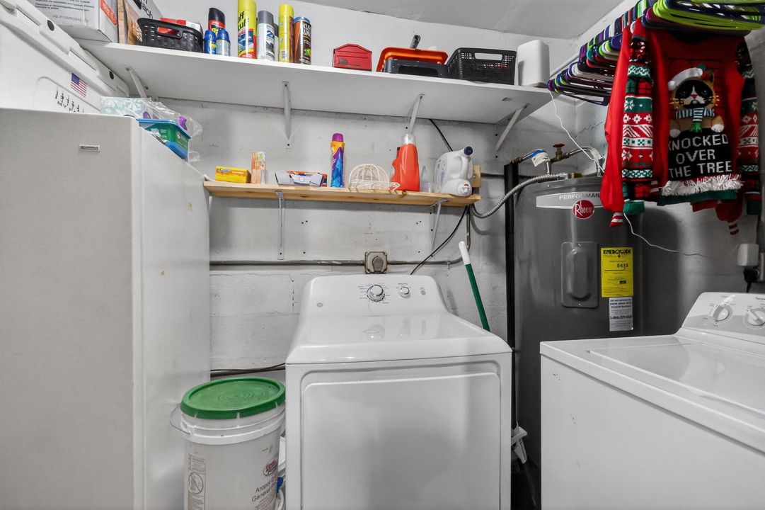 For Sale: $449,900 (3 beds, 2 baths, 1500 Square Feet)