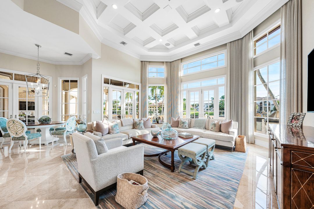 For Sale: $12,500,000 (6 beds, 6 baths, 6014 Square Feet)