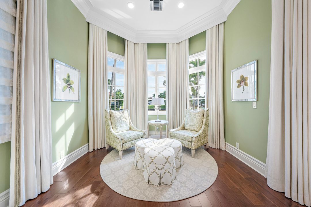 For Sale: $12,500,000 (6 beds, 6 baths, 6014 Square Feet)