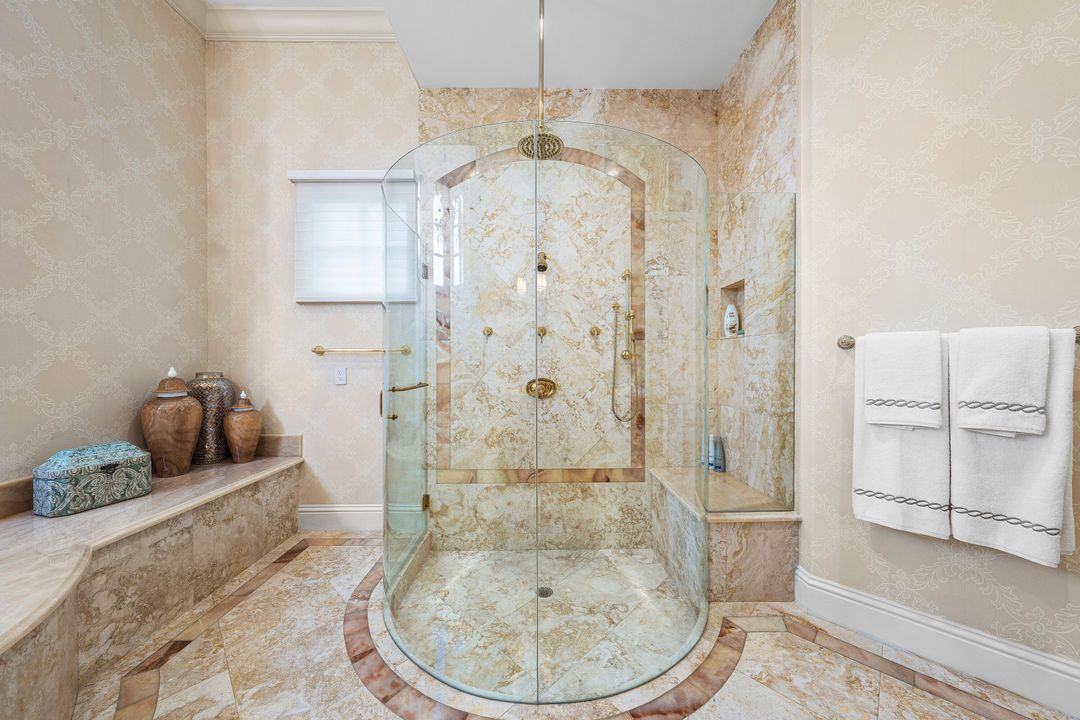 For Sale: $12,500,000 (6 beds, 6 baths, 6014 Square Feet)