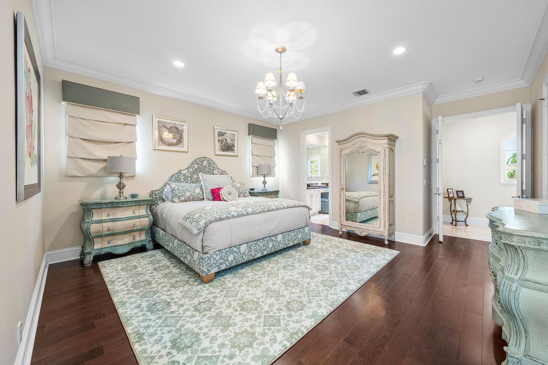 For Sale: $12,500,000 (6 beds, 6 baths, 6014 Square Feet)