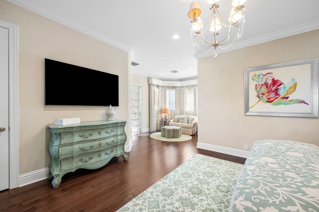 For Sale: $12,500,000 (6 beds, 6 baths, 6014 Square Feet)