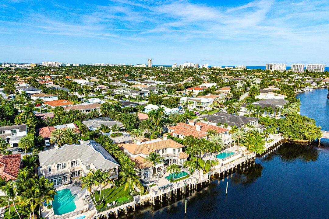 For Sale: $12,500,000 (6 beds, 6 baths, 6014 Square Feet)