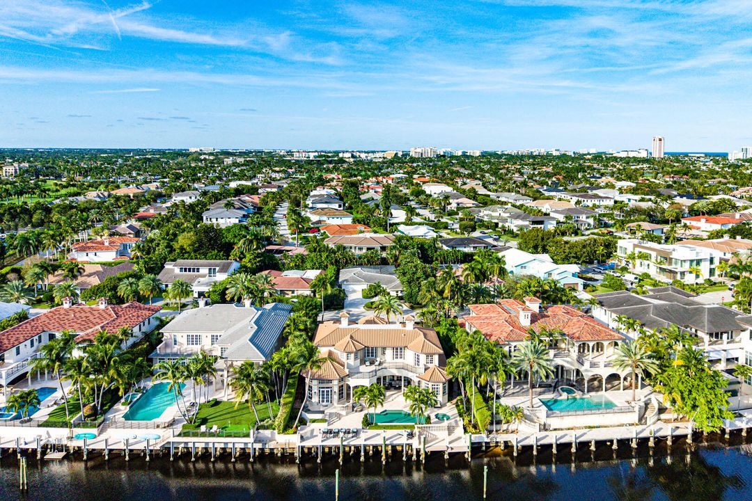 For Sale: $12,500,000 (6 beds, 6 baths, 6014 Square Feet)