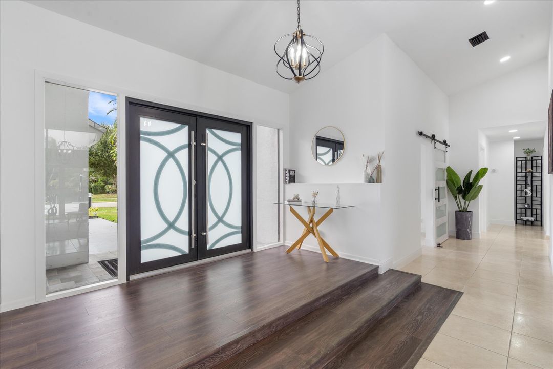 На продажу: $1,199,000 (5 спален, 2 ванн, 2902 Квадратных фут)