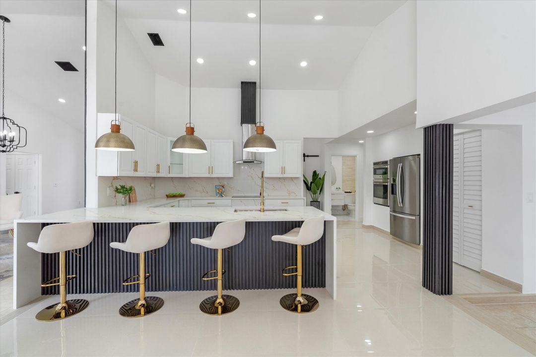 На продажу: $1,199,000 (5 спален, 2 ванн, 2902 Квадратных фут)