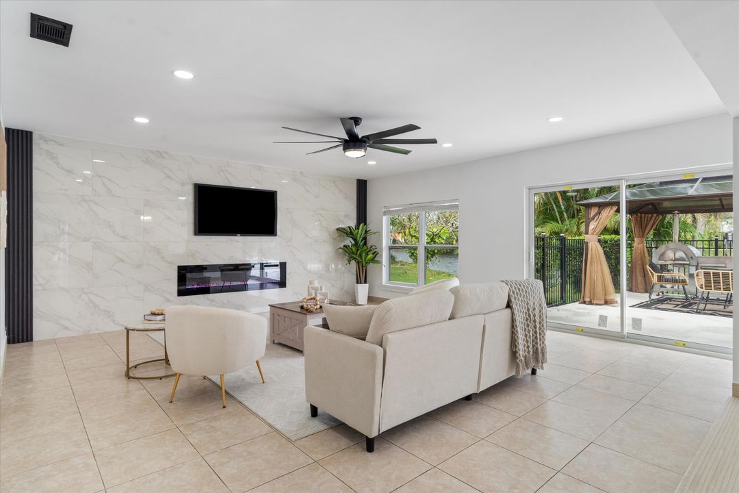 На продажу: $1,199,000 (5 спален, 2 ванн, 2902 Квадратных фут)