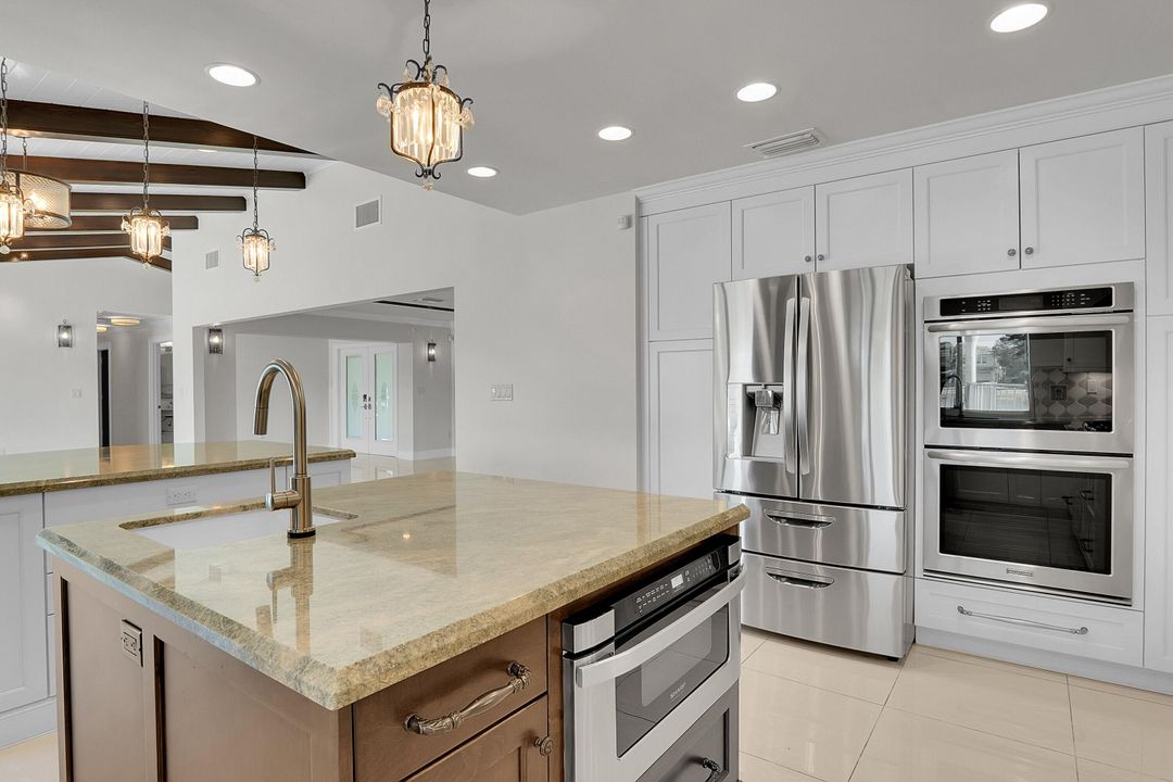 For Sale: $2,499,900 (4 beds, 3 baths, 3388 Square Feet)