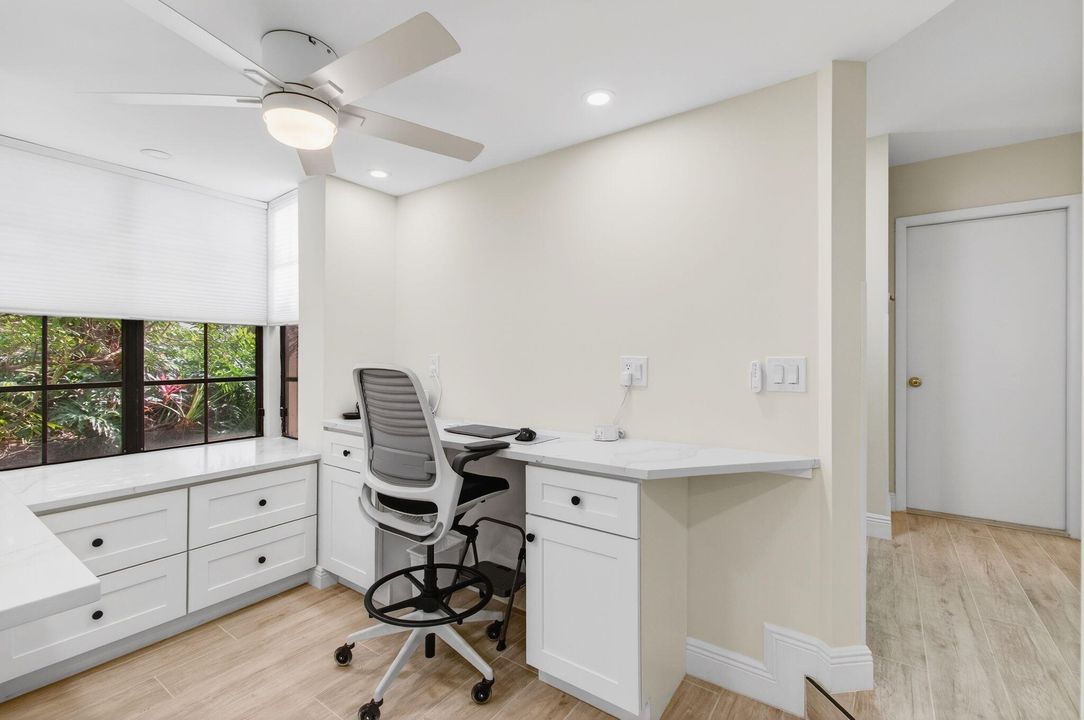 For Sale: $559,900 (3 beds, 2 baths, 1823 Square Feet)