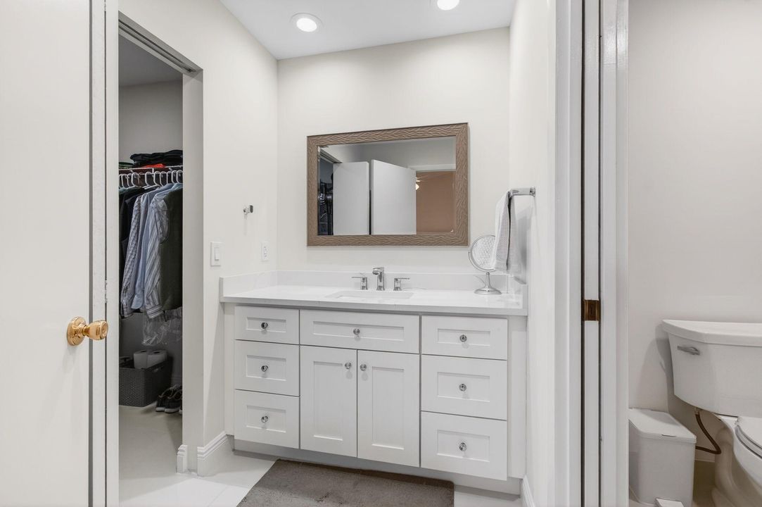 For Sale: $559,900 (3 beds, 2 baths, 1823 Square Feet)