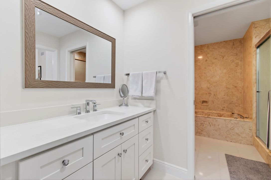 For Sale: $559,900 (3 beds, 2 baths, 1823 Square Feet)