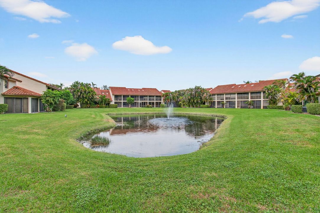 For Sale: $559,900 (3 beds, 2 baths, 1823 Square Feet)