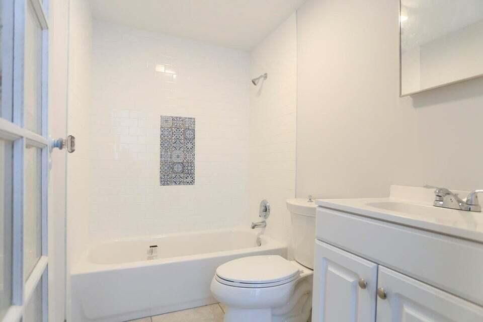 В аренду: $2,800 (4 спален, 3 ванн, 1416 Квадратных фут)