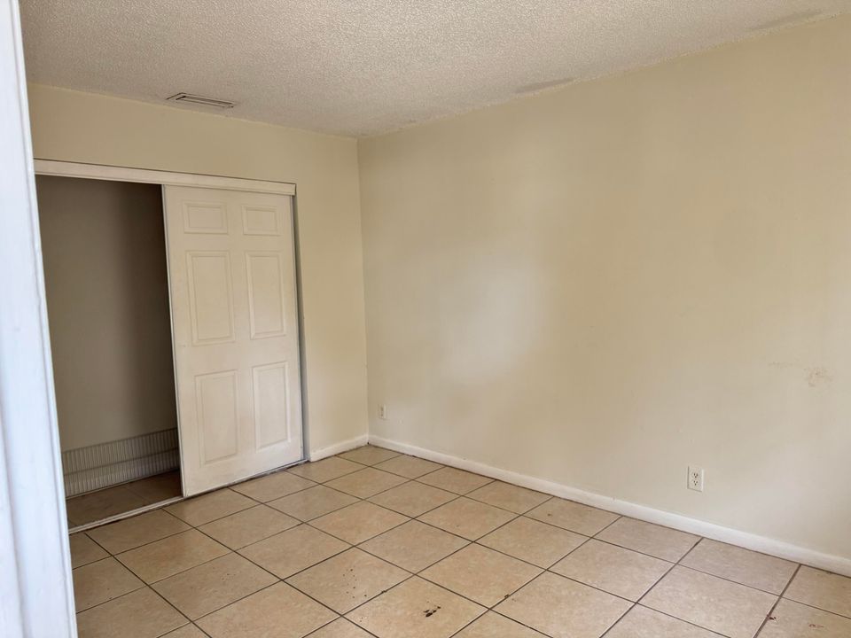 出租: $2,495 (3 贝兹, 2 浴室, 1186 平方英尺)