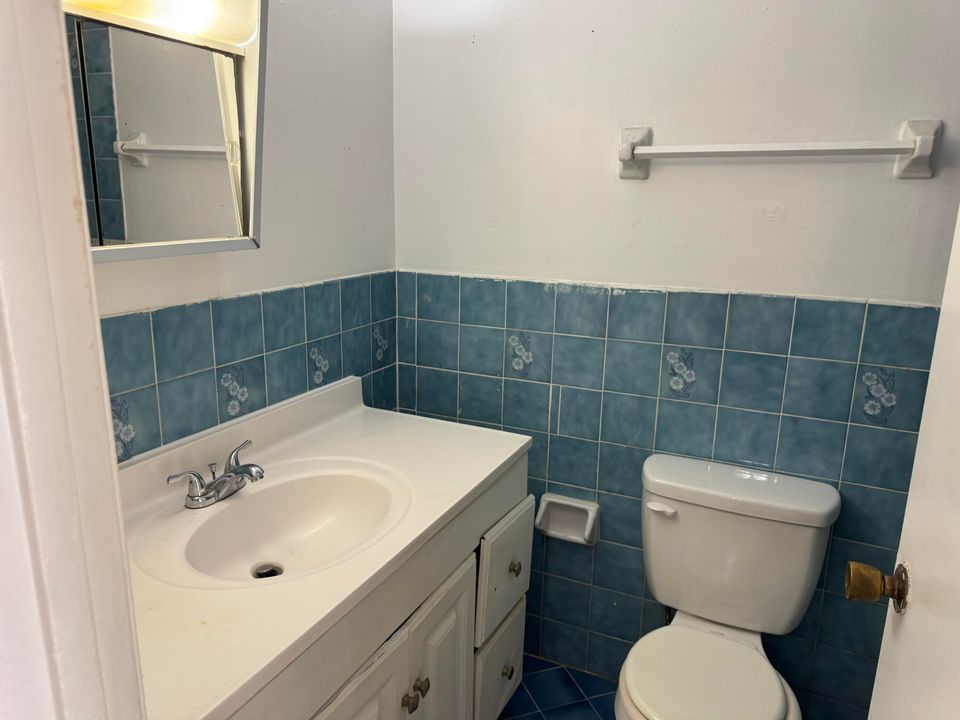 出租: $2,495 (3 贝兹, 2 浴室, 1186 平方英尺)