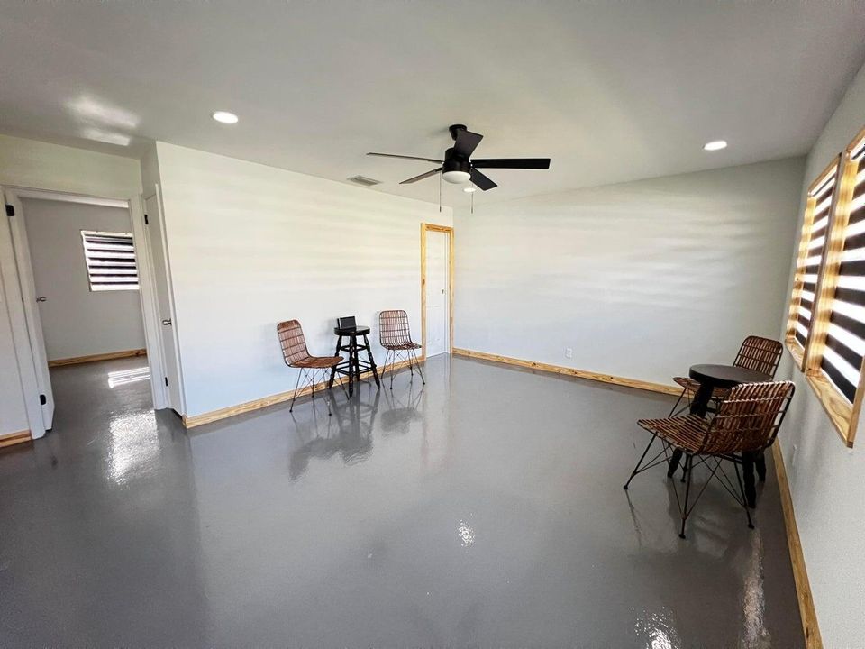 En Renta: $2,200 (2 camas, 1 baños, 810 Pies cuadrados)