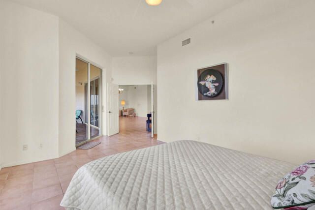 For Sale: $995,000 (3 beds, 3 baths, 2106 Square Feet)