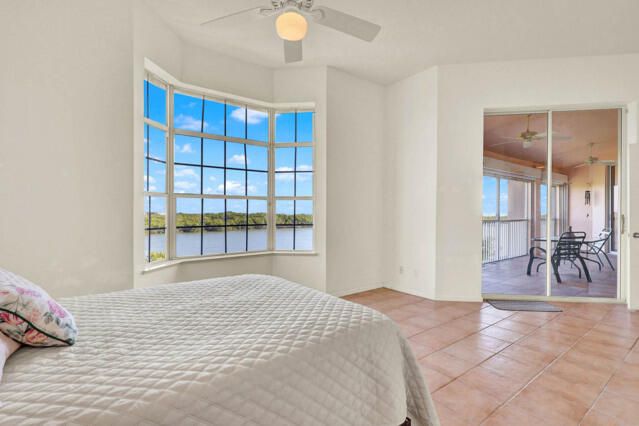 For Sale: $995,000 (3 beds, 3 baths, 2106 Square Feet)