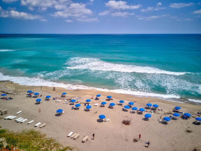 For Sale: $995,000 (3 beds, 3 baths, 2106 Square Feet)