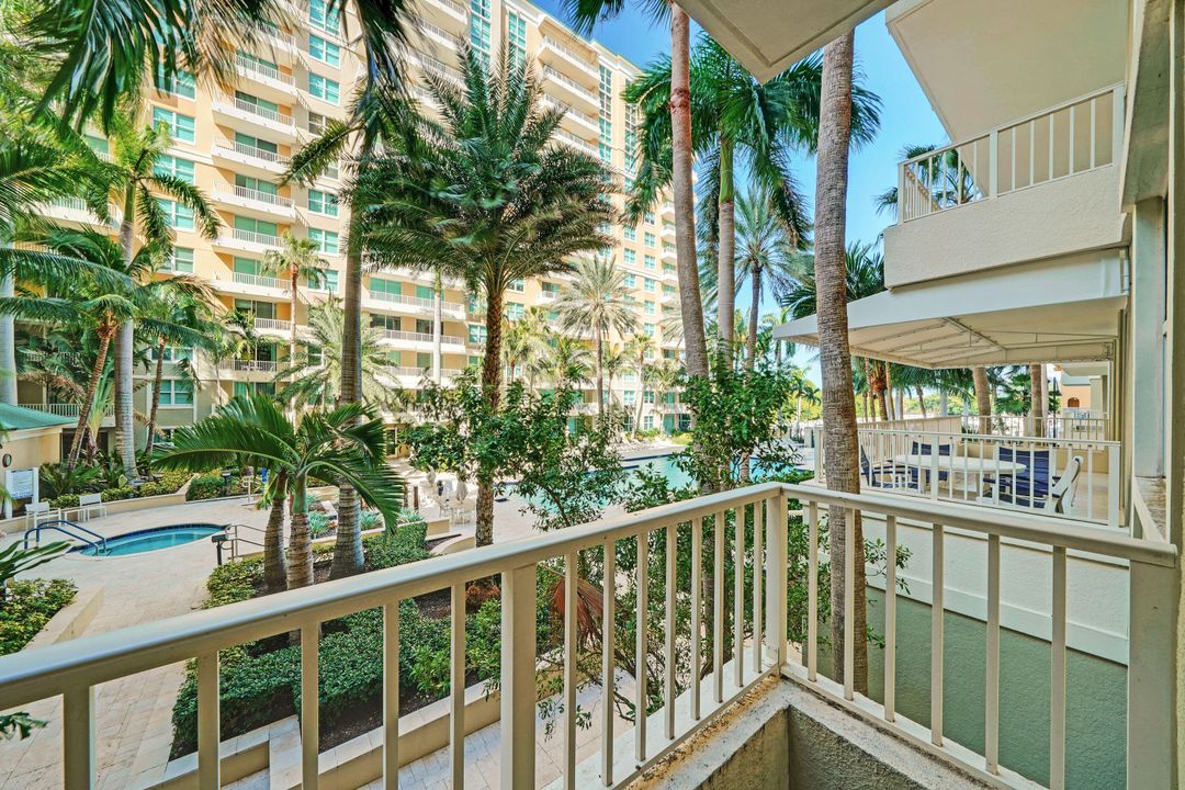 На продажу: $385,000 (1 спален, 1 ванн, 782 Квадратных фут)