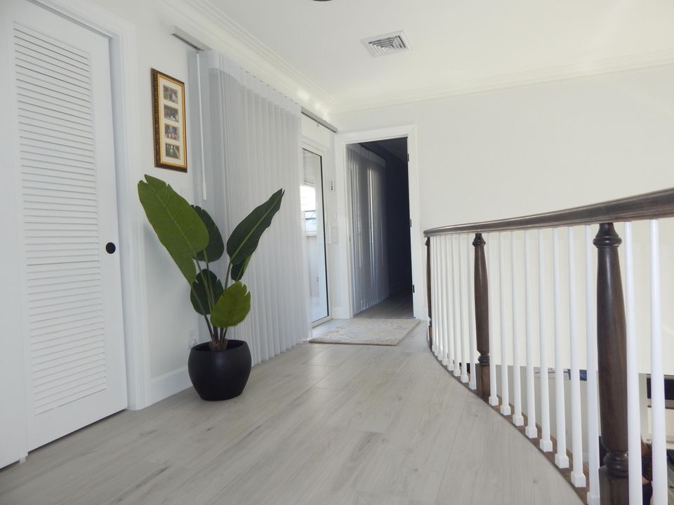 待售: $1,325,000 (3 贝兹, 3 浴室, 2143 平方英尺)