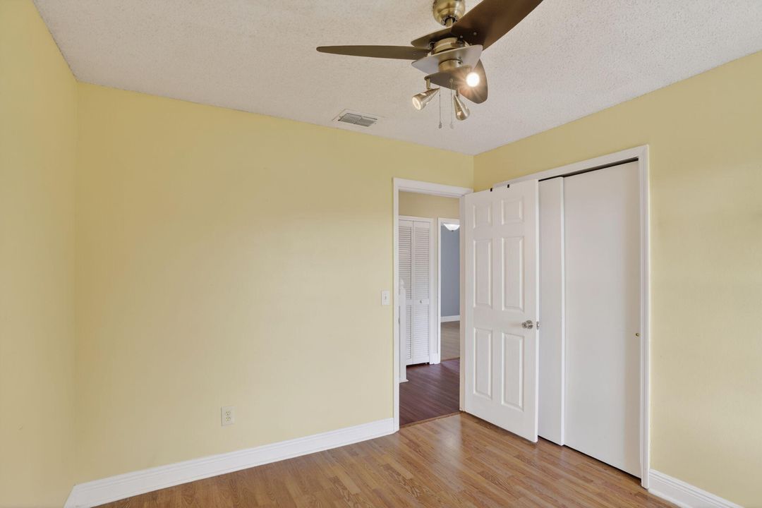 На продажу: $575,000 (4 спален, 2 ванн, 2285 Квадратных фут)