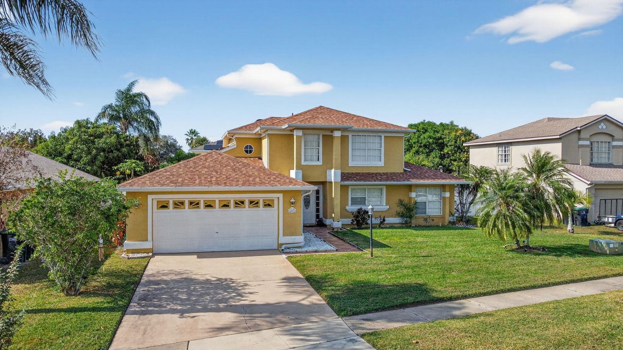 На продажу: $575,000 (4 спален, 2 ванн, 2285 Квадратных фут)