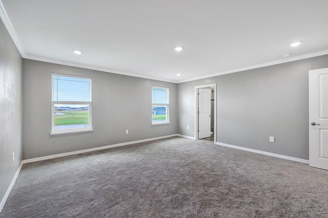 В аренду: $3,800 (5 спален, 3 ванн, 3087 Квадратных фут)