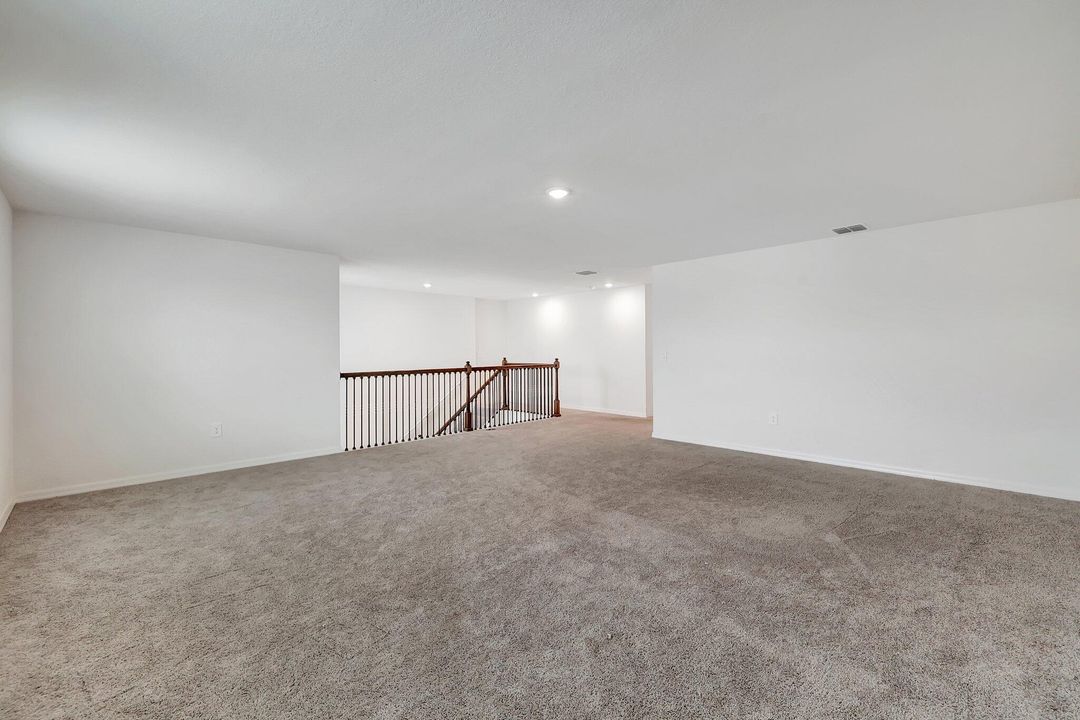 В аренду: $3,800 (5 спален, 3 ванн, 3087 Квадратных фут)