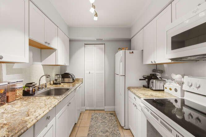 En Venta: $259,900 (2 camas, 1 baños, 1023 Pies cuadrados)