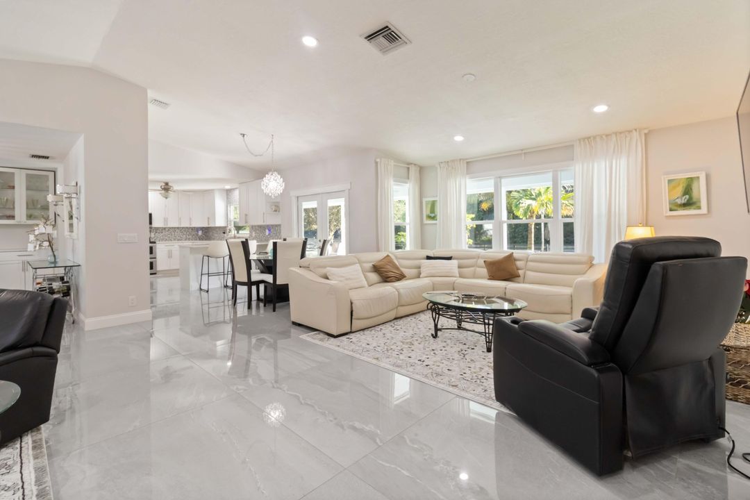 Active With Contract: $1,100,000 (4 beds, 2 baths, 2365 Square Feet)