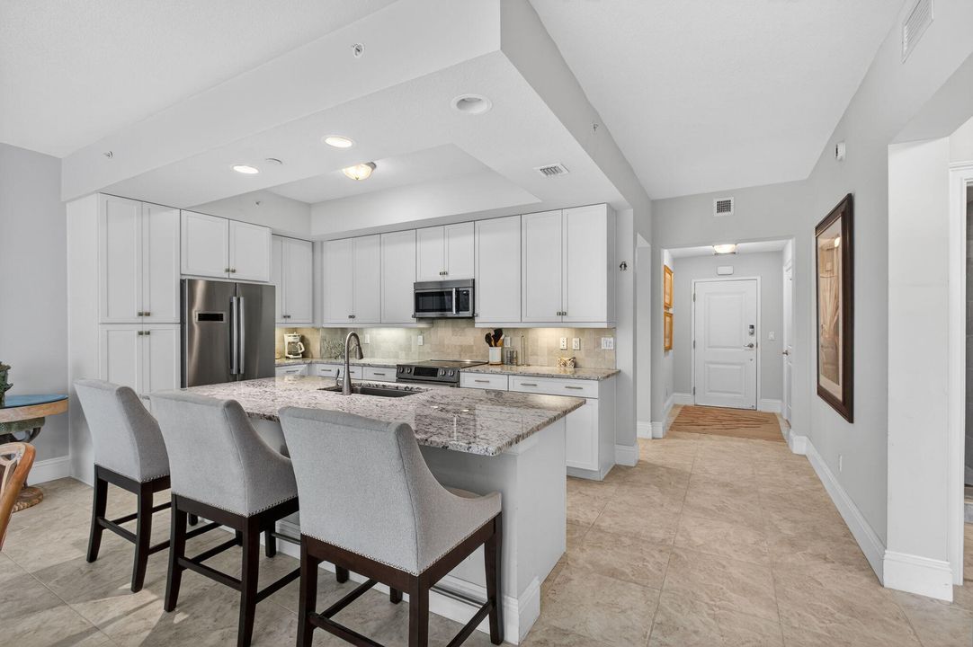 В аренду: $5,800 (3 спален, 3 ванн, 1859 Квадратных фут)