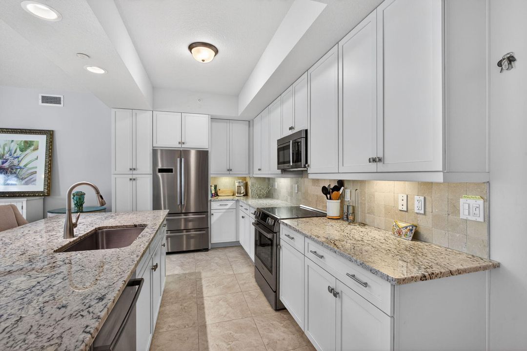 В аренду: $5,800 (3 спален, 3 ванн, 1859 Квадратных фут)