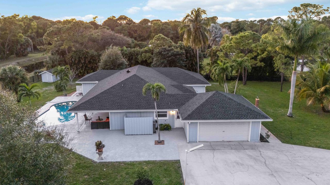 Active With Contract: $1,100,000 (4 beds, 2 baths, 2365 Square Feet)