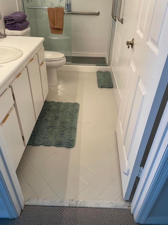 For Sale: $174,900 (2 beds, 2 baths, 1280 Square Feet)