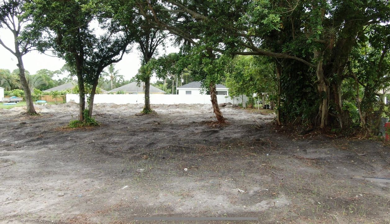 待售: $399,000 (0 贝兹, 0 浴室, 0 平方英尺)