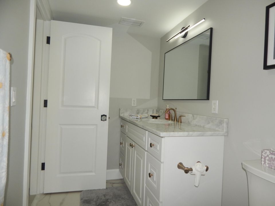 待售: $1,325,000 (3 贝兹, 3 浴室, 2143 平方英尺)