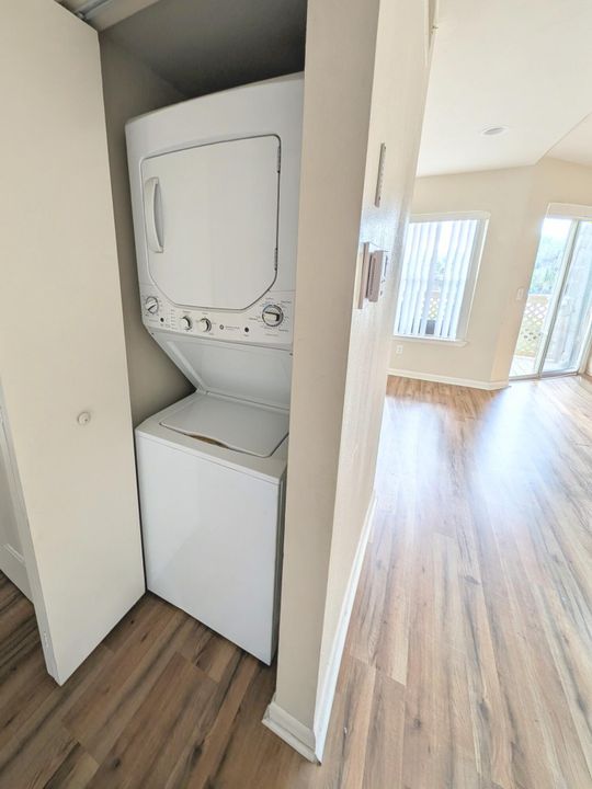 В аренду: $1,650 (1 спален, 1 ванн, 745 Квадратных фут)