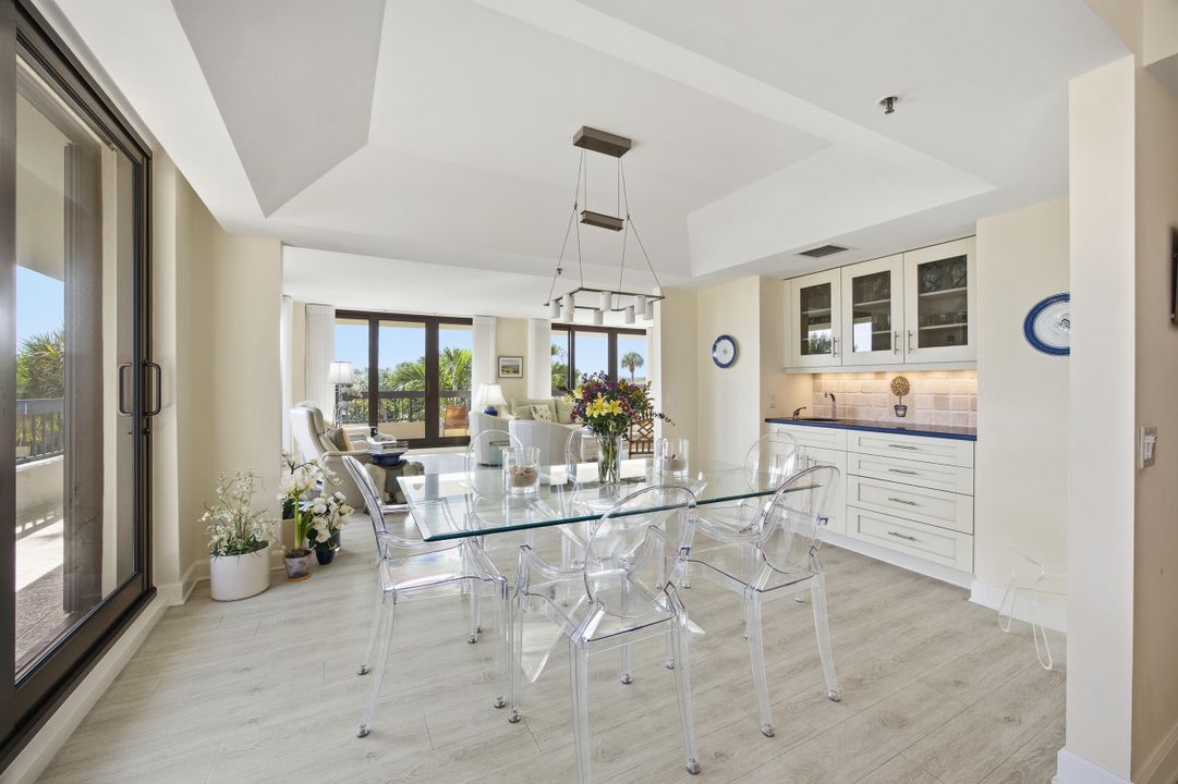 待售: $1,295,000 (3 贝兹, 2 浴室, 2275 平方英尺)