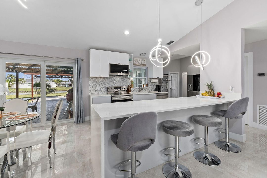 En Venta: $599,999 (3 camas, 2 baños, 1656 Pies cuadrados)