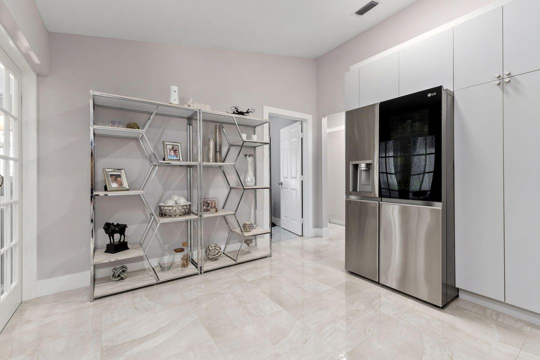 En Venta: $599,999 (3 camas, 2 baños, 1656 Pies cuadrados)