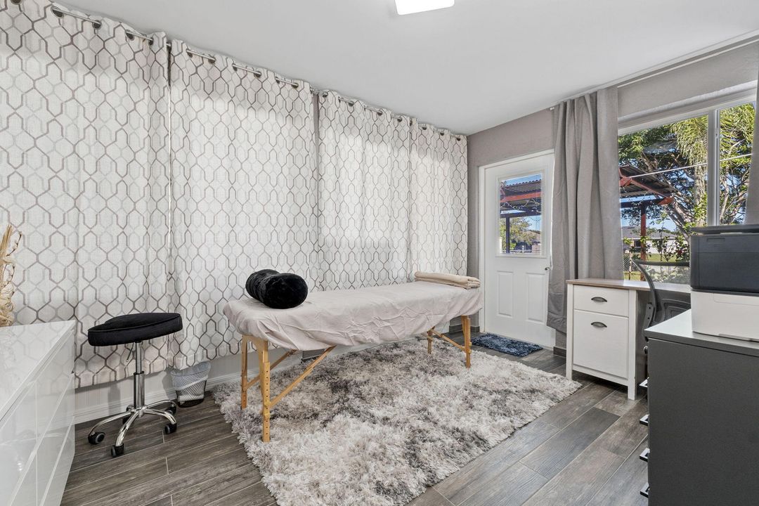 En Venta: $599,999 (3 camas, 2 baños, 1656 Pies cuadrados)