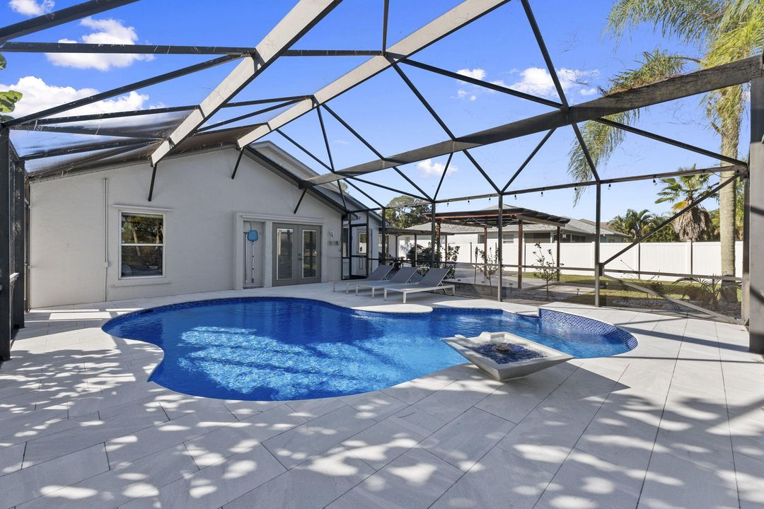 En Venta: $599,999 (3 camas, 2 baños, 1656 Pies cuadrados)