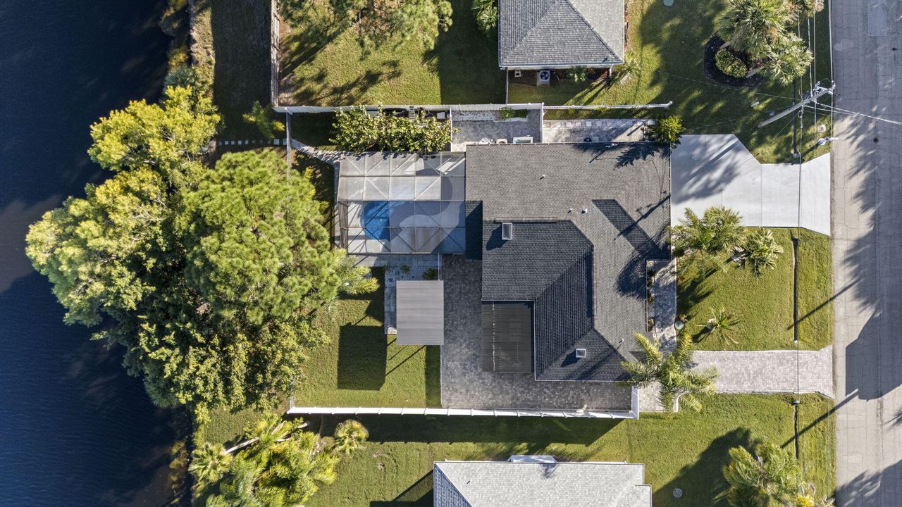 En Venta: $599,999 (3 camas, 2 baños, 1656 Pies cuadrados)