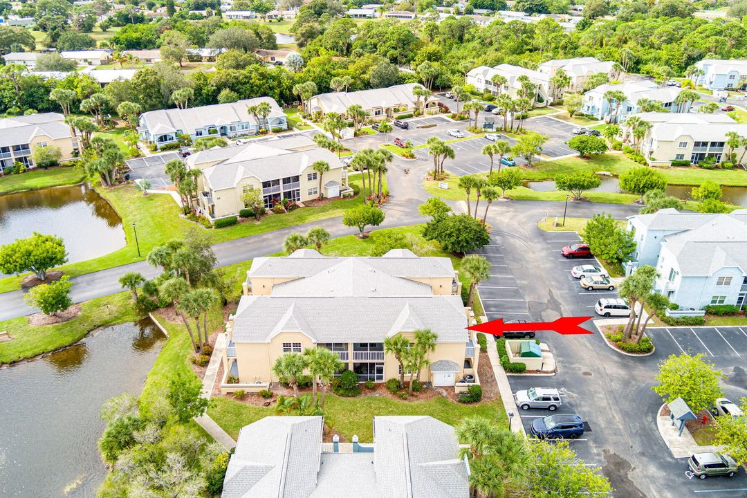 For Sale: $169,900 (2 beds, 2 baths, 874 Square Feet)