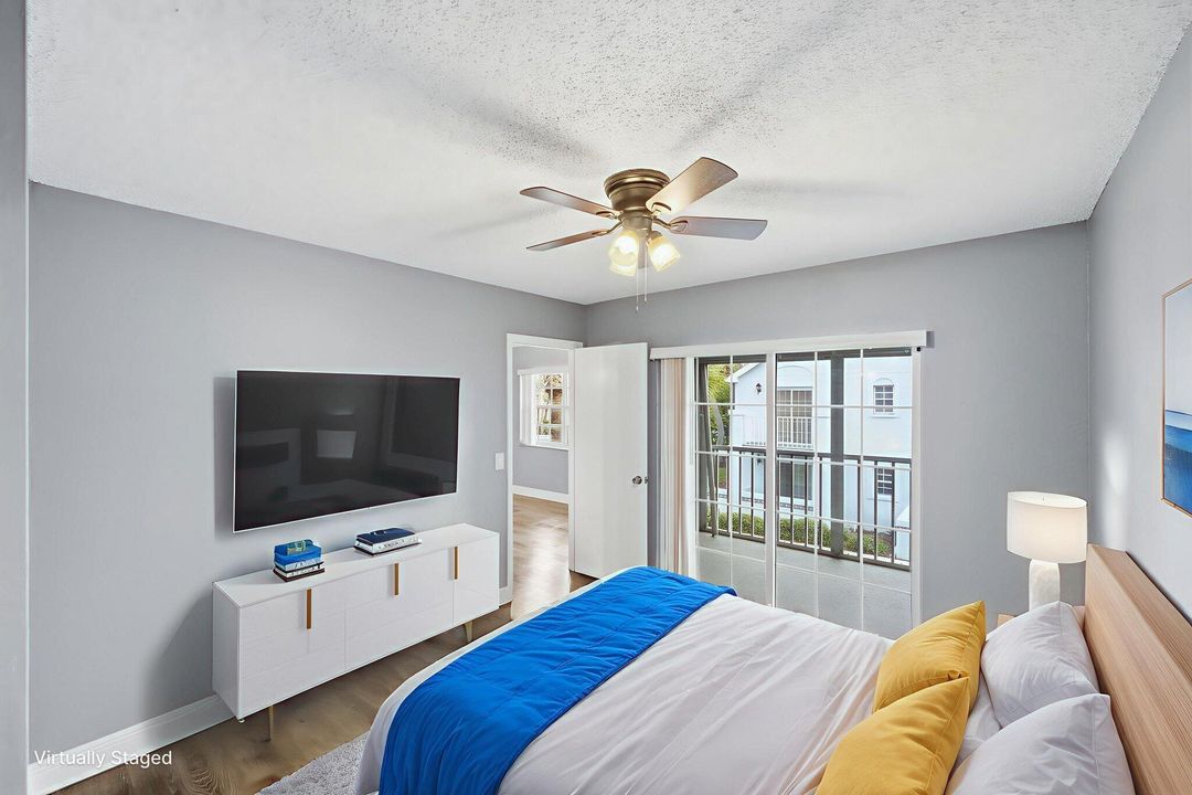 For Sale: $169,900 (2 beds, 2 baths, 874 Square Feet)