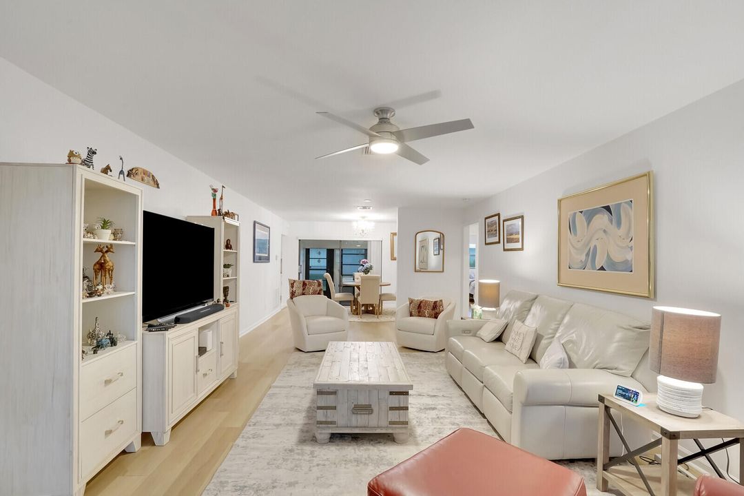 В аренду: $2,650 (2 спален, 2 ванн, 1404 Квадратных фут)