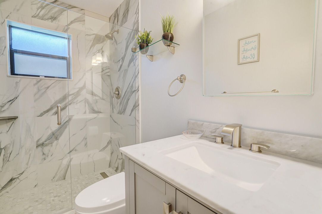 В аренду: $2,650 (2 спален, 2 ванн, 1404 Квадратных фут)